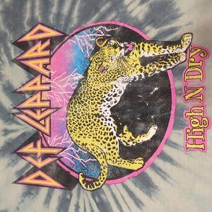 Def Leppard Tie-Dye Graphic T-Shirt